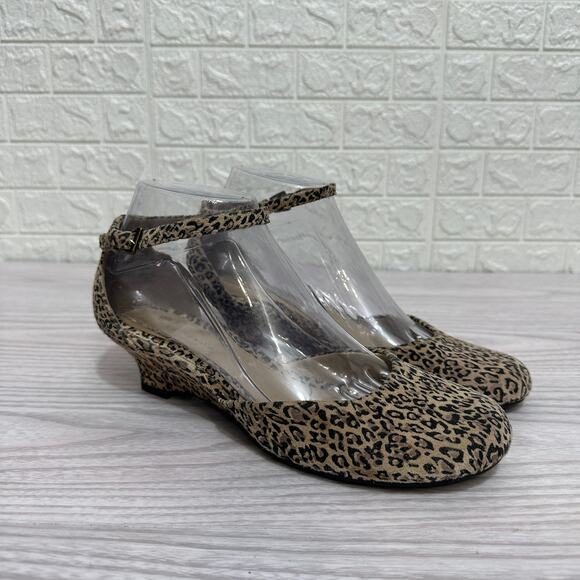 Kenneth Cole Reaction Sandals Womens US 7 Brown Black Leopard Print Ankle Strap - Picture 1 of 7